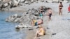 O plajă la Marea Adriatică, în Croația