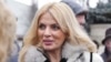 Avocata Laura Vicol, deputat în Parlamentul României din partea PSD, va conduce comisia juridică a Camerei Deputaților. În trecut, ea a fost interceptată discutând cu persoane acuzate de infracțiuni de crimă organizată. 