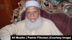 ممتاز علي خان د دره خیبر فلم هدایتکار و او ګڼ نور کامیاب فلمونه یې هم جوړ کړي وو. 