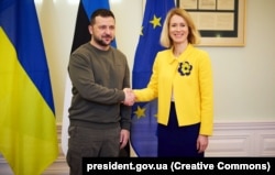 Președintele ucrainean Volodimir Zelenski și premierul estonian Kaja Kallas, 11 ianuarie 2024.