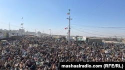 د پاکستان او افغانستان ترمنځ د پاسپورټ او ویزې پرضد په چمن کې پرلت اوس هم روان دی. (انځور: ارشیف)