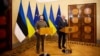 У Росії є дефіцит зброї, а можлива пауза на полі бою піде лише їй на користь – Зеленський