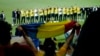 Primii fani ai tricolorilor au ajuns la Mogoșoaia cu câteva ore înainte ca echipa națională să sosească.&nbsp;