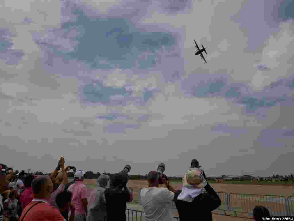 Cel mai mare show aerian din România, Bucharest International Air Show & General Aviation Exhibition (BIAS), a avut loc în weekend (31 august 2024), pe Aeroportul Internaţional Bucureşti Băneasa–Aurel Vlaicu. 