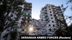 Жилищни сгради в Торецк, които са попаднали под ударите на руската армия.