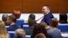 Съпредседателят на ДПС Делян Пеевски на първия ред в пленарната зала на Народното събрание, 19 юни 2024 г.