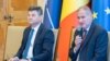 Victor Moraru, vicepreședintele demisionar al AMEPIP, alături de Marian Neacșu, șeful Secretariatului General al Guvernului (SGG).