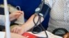 De exemplu, mulți dintre cei 1.200 de oameni nu au vorbit niciodată cu medicul de familie despre greutatea lor (imagine de arhivă).