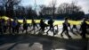 Опитування: 64% українців підтримують підвищення військового збору і готові до більшого тягаря війни 