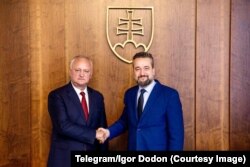 Igor Dodon și Ľuboš Blaha, vicepreședintele parlamentului Slovaciei, vicepreședintele partidului „Direcția – Social-Democrația.