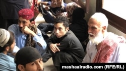 کراچۍ کې پولیسو د سېپټېمبر له نهمې راهیسې د افغانانو نیول پیل کړي دي - د سېپټېمبر ۱۳مې انځور.