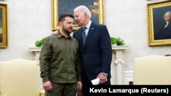 АКШнын президенти Жо Байден жана Украинанын президенти Володимир Зеленский. 21-сентябрь, 2023-жыл.

