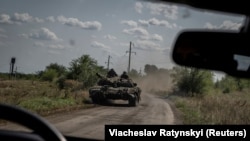 Ukrainian troops on the move in the Zaporizhzhya region.