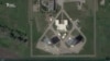 O imagine din satelit realizată pe 23 mai, care arată daunele suferite de stația radar rusă Armavir