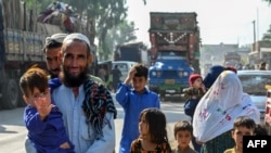 پاکستان د ۲۰۲۳م کال د نومبر له لومړۍ نېټې راهيسې د بې اسناده افغان کډوالو ايستل پیل کړي دي. پخوانی انځور