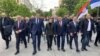 Milorad Dodik sa zvaničnicima RS-a i Srbije na mitingu u Banjaluci protiv nacrta UN-ove Rezolucije o Srebrenici, 18. april 2024. 