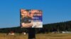Nije poznato ko je postavio bilbord podrške Aleksandru Vulinu na kome piše "Podrška za brata, tvoja Romanija".