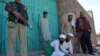 د پاکستان شماریاتو اداره وايي تر ۲۳ کروړه زیات خلک یې شمېرلی دي