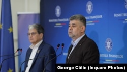 Premierul Marcel Ciolacu și ministrul Finanțelor, Marcel Boloș, admit că situația economică s-a agravat din cauza instabilității politice.
