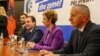 Premijer Kosova Aljbin Kurti (drugi s leva) tokom sastanka u Prištini 29. maja sa liderima Partije za demokratsko delovanje iz Preševske doline.
