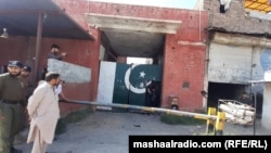 پولیس وايي حمله د جولای پر ۲۰مه د باړې تحصیل په ودانۍ کې شوې ده.