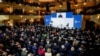 У президента РФ Володимира Путіна «є лише дві опції попереду», зазначив на Мюнхенській безпековій конференції український лідер Володимир Зеленський 17 лютого