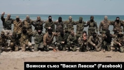 Обща снимка от учение на Български воински съюз "Васил Левски" на Черноморието.