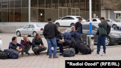 На территории душанбинского аэропорта. 27 марта 2024 