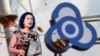 Наталия Станчева получи в края на 2023 г. наградата „Златен ключ“ на Програма достъп до информация в категорията „Гражданин, най-активно използвал правата си по ЗДOИ“. На снимката е Станчева на фона на АЕЦ "Козлодуй". Колаж
