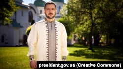 Украинанын президенти калкын ыйык Пасха майрамы менен куттуктап жатат. Киев. 2024-жыл, апрель.