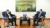 Specijalni predstavnik EU za dijalog Beograda i Prištine Miroslav Lajčak i premijer Kosova Albin Kurti na sastanku u 9. marta 2023.