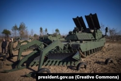 ЗСУ отримали американську штурмову машину M1150 ABV на базі танка Abrams