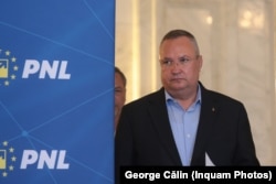 Acuzat de plagiat în teza lui de doctorat, Nicolae Ciucă propune „regândirea sistemului de finanțare a educației superioare”.