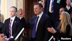 Miliardarul Elon Musk, coordonatorul măsurilor de reducere a cheltuielilor guvernamentale, a participat la discursul lui Donald Trump.