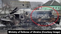Ministerul Apărării din Ucraina a publicat pe 2 aprilie o fotografie în care spune că „nu toate trofeele militare ajung în Rusia”, făcând referire la câteva mașini de spălat furate din Ucraina de către soldații ruși.
