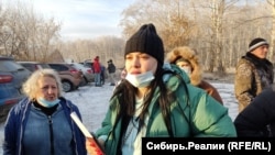 Родственники заключенных в Тогучине Новосибирской области приехали к руководству тюрьмы, чтобы предотвратить отправку осуждённых