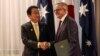 Premijer Japana Fumio Kišida i premijer Australije Entoni Albanez na sastanku u Pertu, 22. oktobra 2022.