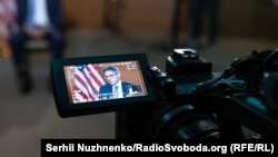 Під час ексклюзивного інтерв'ю Радіо Свобода радника Державного департаменту США Дерека Шолле у Києві, 21 липня 2021 року