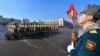 "Майрам маанисин жоготту". 23-февралды белгилөөдөн чыккан талаш