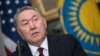 Без апострофа: Назарбаєв затвердив новий варіант казахського алфавіту на латиниці