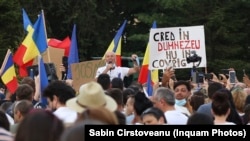 Mugur Mihăescu, purtător de mesaj al conspiraționiștilor anti-carantină