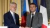 Президенти Чехії Петер Павел та Франції Еммануель Макрон зустрілися в Празі 5 березня (архівне фото)