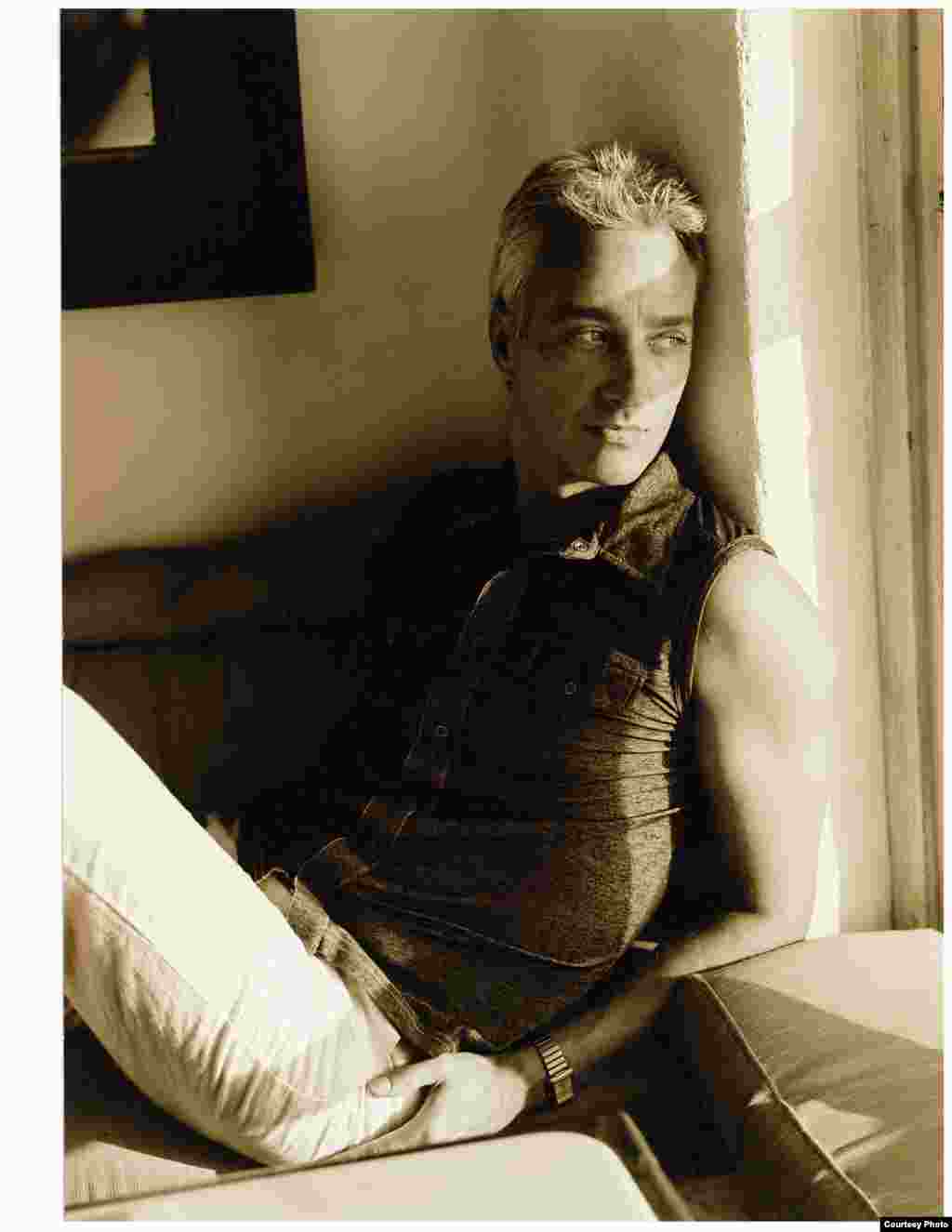 Фота -- Milan Josipovic. 2009 год. 