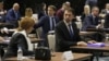 Potpredsjednica i predsjednik Federacije BiH Melika Mahmutbegović i Marinko Čavara na sjednici Parlamenta BiH (Arhivska fotografija)
