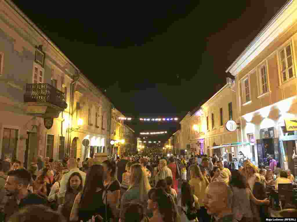 Podgrađe Petrovaradinske tvrđave oživelo, a to je i jedna od ideja Festivala uličnih svirača - Gradić festa 