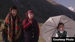 Кадр из фильма "Сутак" ("Небесное кочевье").