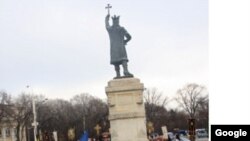 In 2009, Christians led by Father Anatol Cibric tore down a menorah in a Chisinau square and replaced it with a cross.