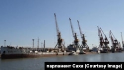 Морской порт Нижнеянска