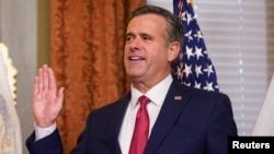 John Ratcliffe priseže kao direktor CIA-e, u Svečanom uredu potpredsjednika, Washington, 23. januara 2025.