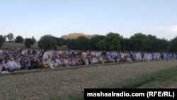 په وزیرستان کې تر دې مخکې هم د امنیتي ځواکونو له لوري د وژنو ضد ناستې شوې دي. (انځور: مې ۱۹مه ، ۲۰۲۰م ، د دوو ځوانانو وژل کېدو ضد احتجاج)
